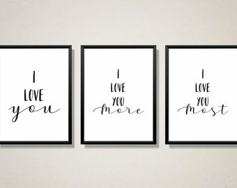 Te amo te amo más te amo más te amo más por encima de la decoración de la cama, regalo del primer aniversario para el marido, arte romántico de la pared, decoración de la pared del dormitorio sobre el