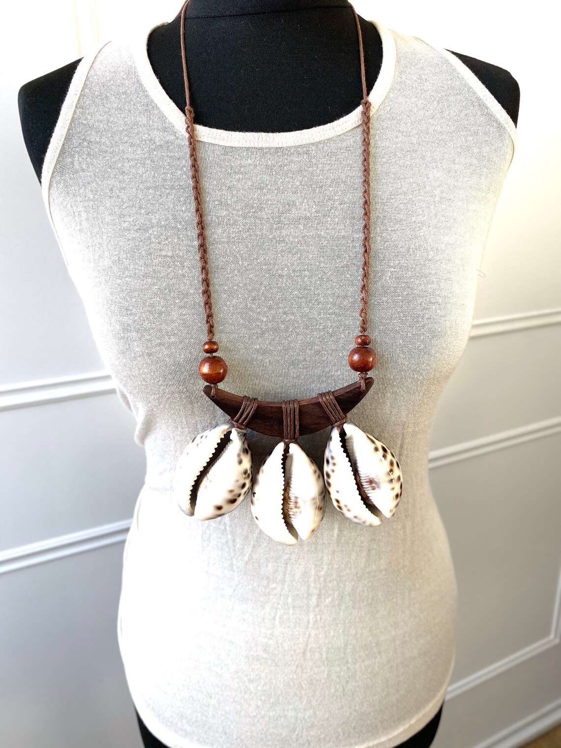 Fallisha Shell Necklace , Cowrie Shell Necklace ,shell Jewellery ...