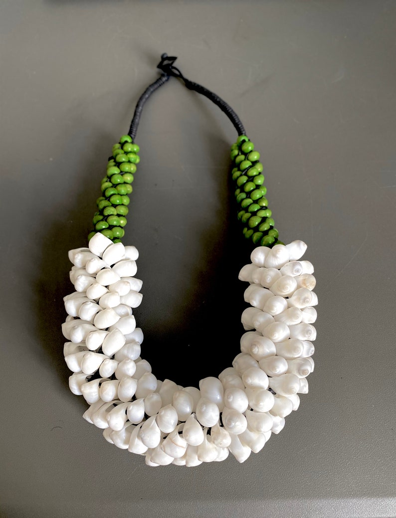 adjustable necklace,statement necklace clustered necklace SASSY Wood and Shell necklace .Handmade necklace chunky boho necklace,jewelry,