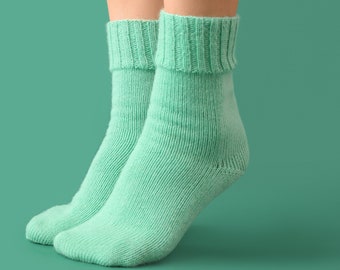 Mint Blue Hand Knitted Merino Wool Socks, Warm Handmade socks, Unisex slipper socks, Women knit slipper, Men knit slipper