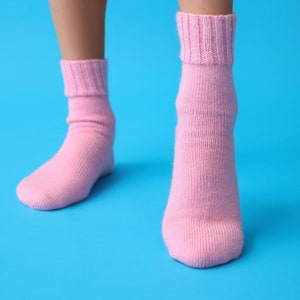 Pink Hand Knitted Merino Wool Socks, Warm Handmade socks, Unisex slipper socks, Women knit slipper, Men knit slipper image 1