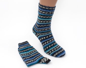Blue and Black Hand Knitted Wool Socks, Warm Handmade socks, Unisex slipper socks, Women knit slipper, Men knit slipper Active