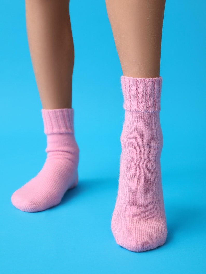 Pink Hand Knitted Merino Wool Socks, Warm Handmade socks, Unisex slipper socks, Women knit slipper, Men knit slipper image 1