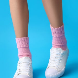 Pink Hand Knitted Merino Wool Socks, Warm Handmade socks, Unisex slipper socks, Women knit slipper, Men knit slipper image 4