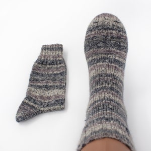 Grey and White Hand Knitted Wool Socks, Warm Handmade socks, Unisex slipper socks, Women knit slipper, Men knit slipper image 9