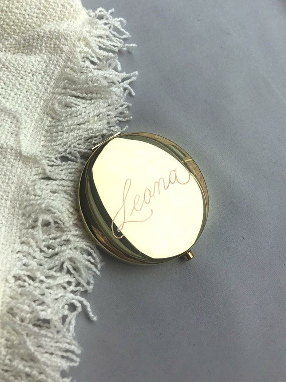 Calligraphy Engraved Compact Mirror Gold - Gift for Mom, Sister, Best Friend, Bridesmaids, Bachelorette, Personalized, Mother's Day Gift