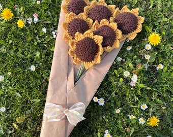Crochet sunflower bouquet Flowers, sunflower Gift, Handmade Flowers, Bouquets, sunflower bouquets, Gifts for Her, Mothers gift Birthday gift