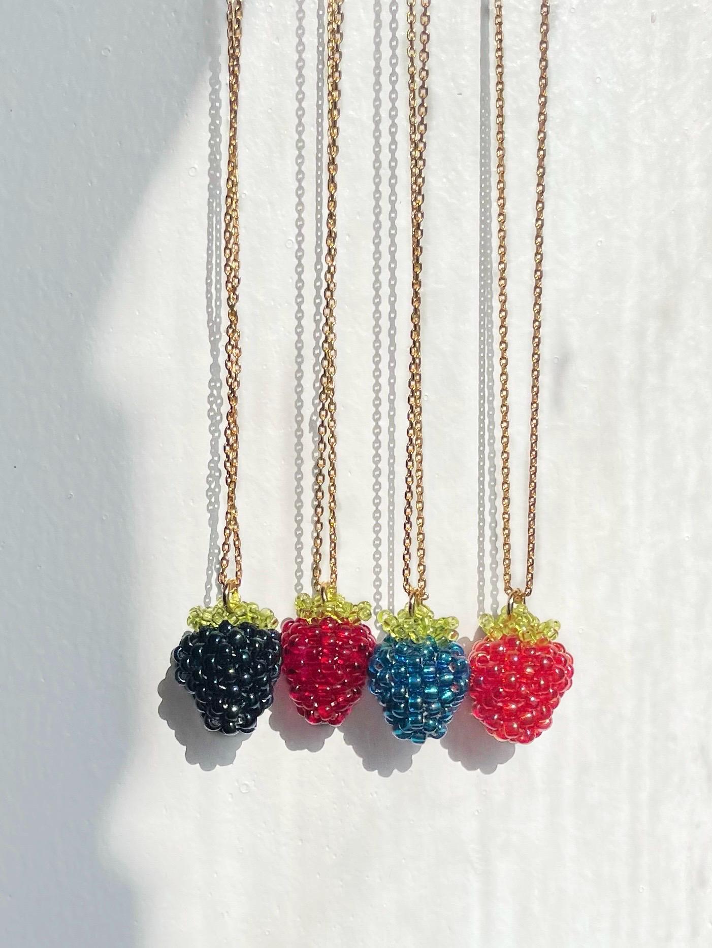 ☆Hei☆ berry fruit necklace HE24SPNFW670XXFR il_1080xN.2603568758_rl84.jpg