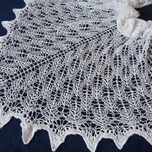 Instrucciones para tejer chal de encaje - "Elisabeth" / Alemán