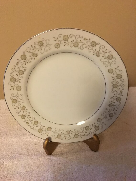 Mikasa Cameo Dinner Plate - Etsy
