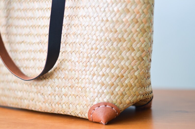 Straw bag \u2022 no lining \u2022 shoulder straw bag \u2022 seagrass bag \u2022 boho bag \u2022 straw purse \u2022 natural straw bag \u2022 natural color \u2022 PU leather strap