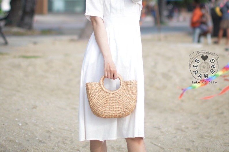 Small Straw bag cream lining Weaving seagrass top handle bag handmade bag boho bag straw purse image 4
