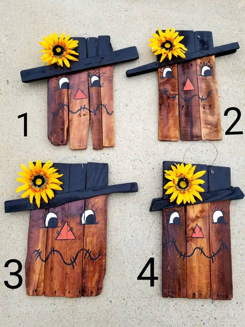 Reversible Scarecrow Reversible Fall Pallet Door Sign Autumn image 0