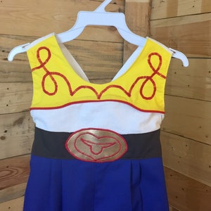 Jessie Baby Costume: Toy Story Inspired Jumpsuit Bild 8