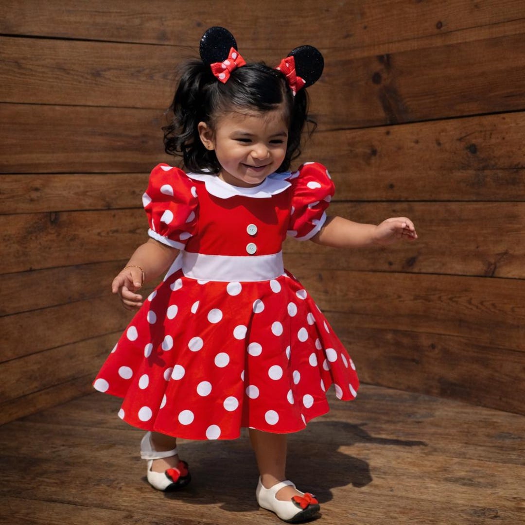 red polka dot dress character Outfit: Retro Red Polka Dots (A Clothes Horse)