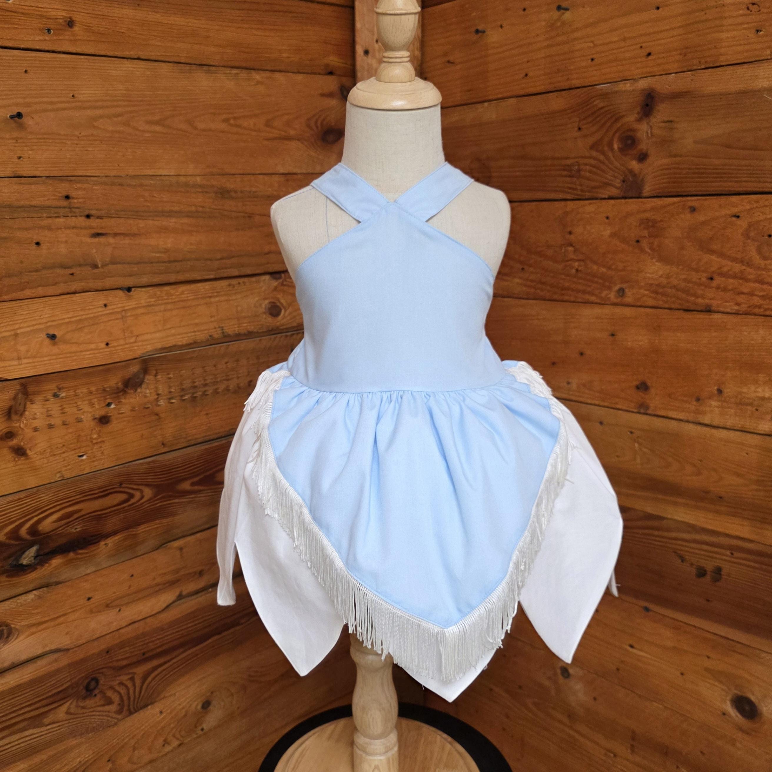 periwinkle fairy dress Periwinkle is definitely my favorite fairy besides Tinkerbell but I had such a fun time designing this dress. Also thank you to @hope24seven for the idea for the boots @lucyhale @tinkerbell.neverland_ #promdresses #