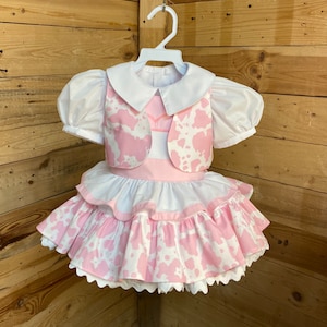 cowgirl pink baby dress, cowgirl baby costume.