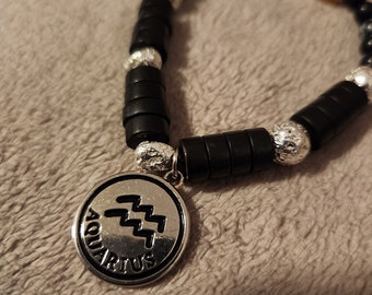 Pulsera con cuentas del zodiaco