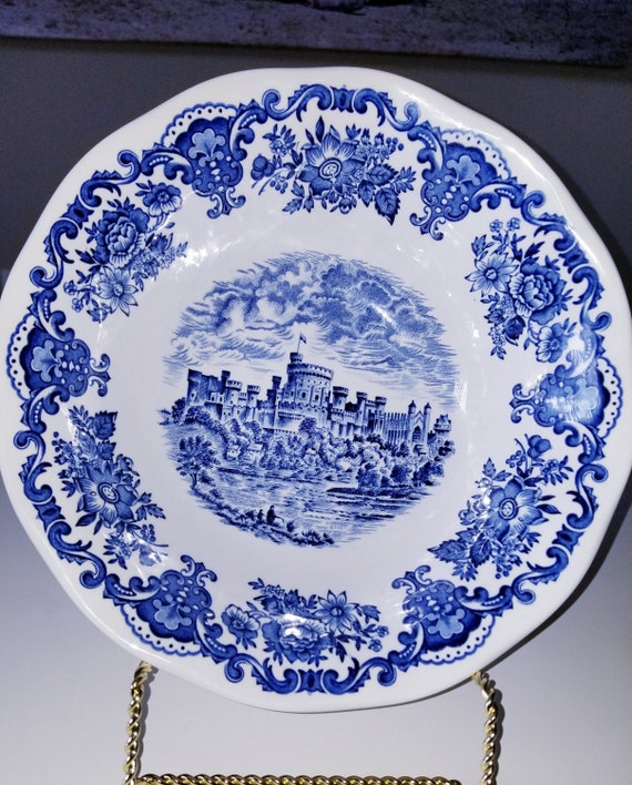 Vintage (1950s) Royal Homes of Britain Enoch Wedgwood Serving Dish