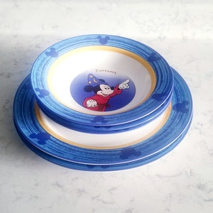 5 Beautiful Disney Dinner plates and Cereal Bowls-Soup Bowls-Eating Plates-Stoneware-Dinnerware-Ceramic-Porclain-Collectable Dishes