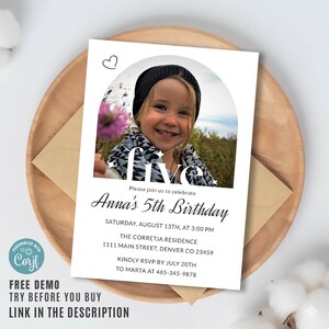 Invitación de quinto cumpleaños con foto, invitación moderna para niña, plantilla para fiesta de quinto cumpleaños, invitación móvil editable en Corjl