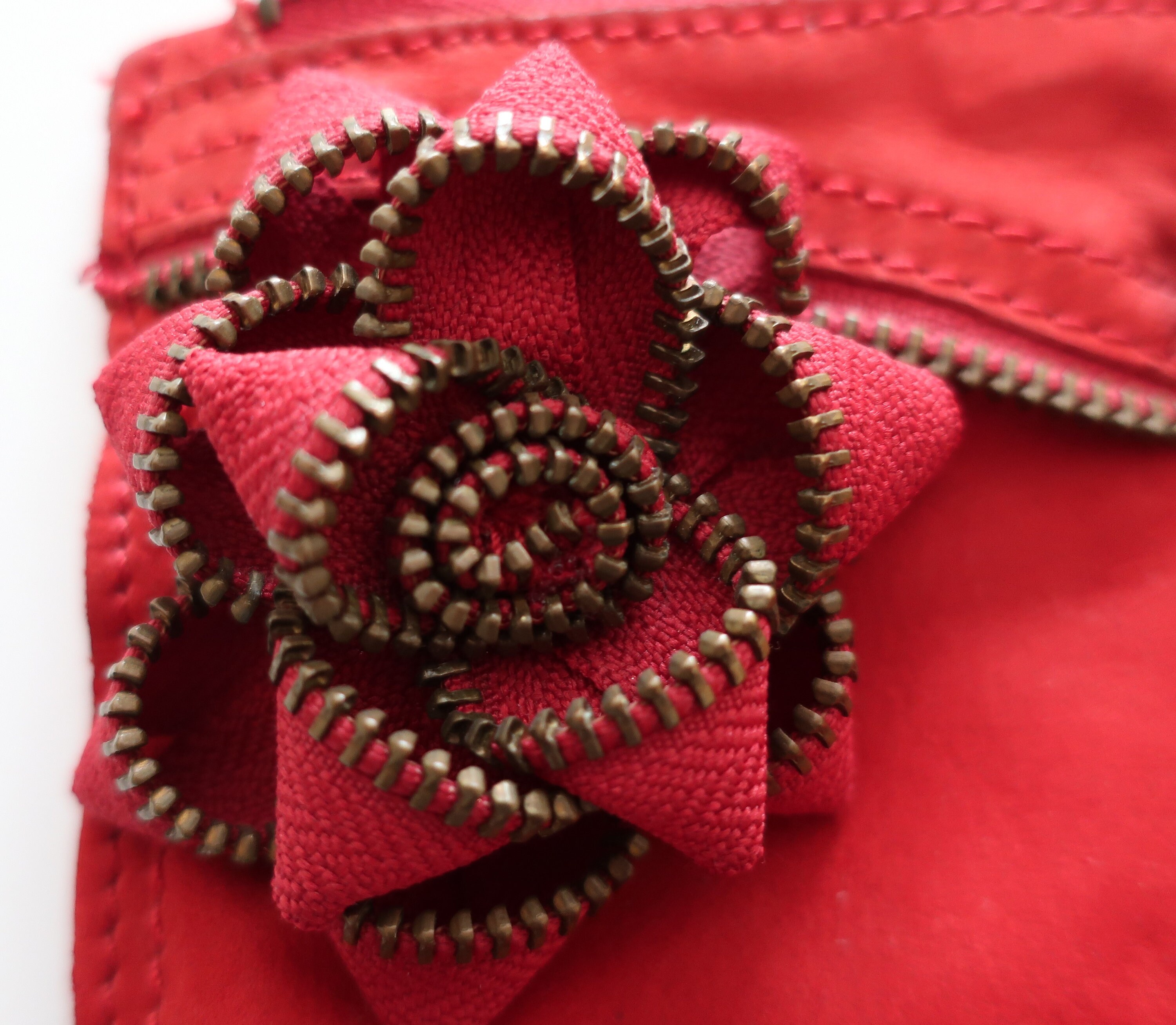 wristlet red
