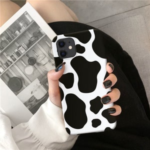 Cow Print iPhone 15 14 13 12 11 Pro Max case iPhone XR case 12 mini iPhone XS Max SE 2022 iPhone X 7 8 Plus apple Hard Tough o80