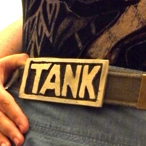 Hebilla de cinturón de Tank Girl de peltre