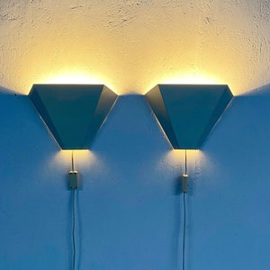 Vintage metal wall light set - white 70s modern geometric lamp - 1970s W.L.P. lighting