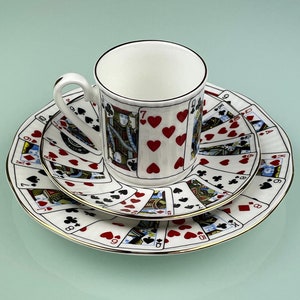 Porcelana fina vintage corte elisabetano para café - pires e prato de porcelana decorado com cartas de baralho