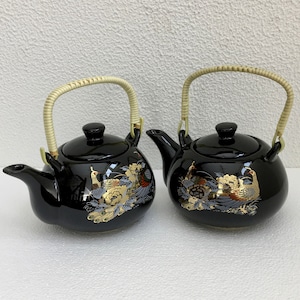 Traditionelle chinesische Porzellan-Teekanne – Vintage 80er – Pfau