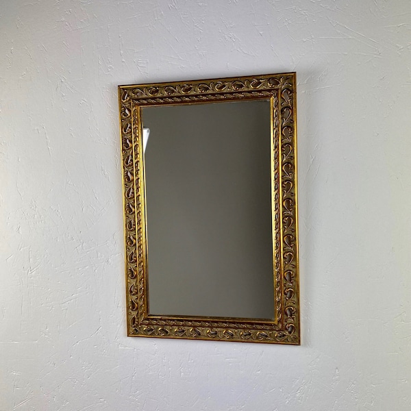 60s Classic vintage hollywood regency mirror - Victorian gold wall decor - Shabby chic