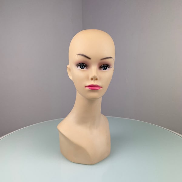 Vintage Kunststoff Frau Kopf - realistischer weiblicher Mannequin Kopf - Perücke Stand Hut Display Shop Dekoration