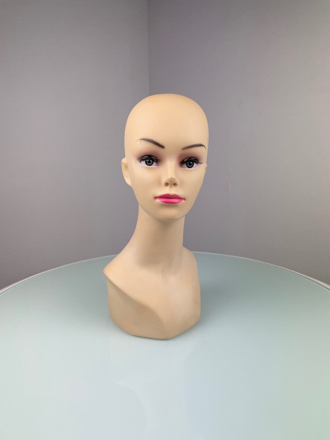 Vintage Plastic Woman Head Realistic Female Mannequin Head Wig Stand