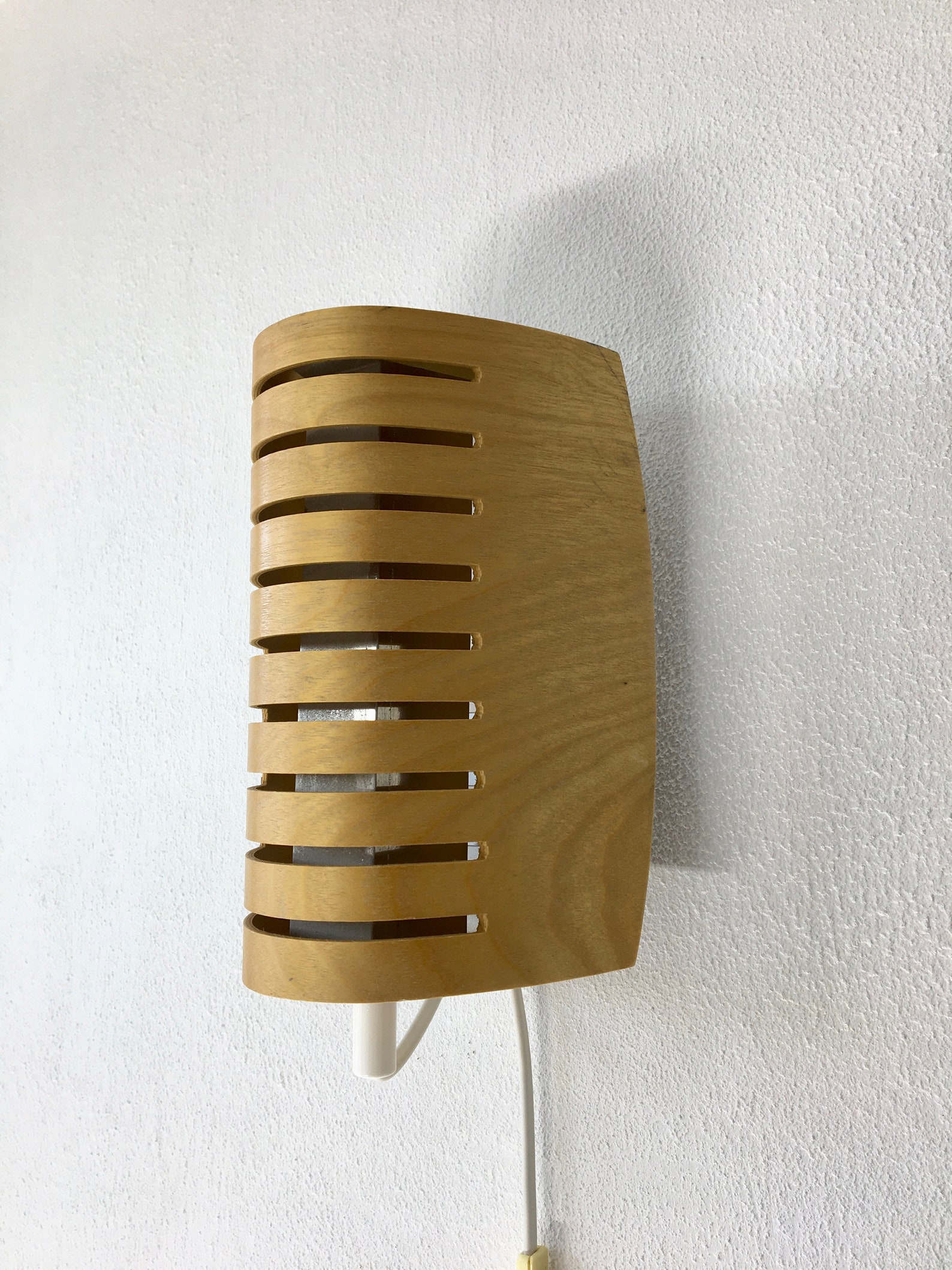 Lámpara curvada de madera contrachapada IKEA Strimma luz | Etsy
