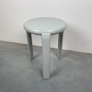 Vintage tripod stool - Metalplastica Lucchese Italy - modern 1970s plastic space age plant stand