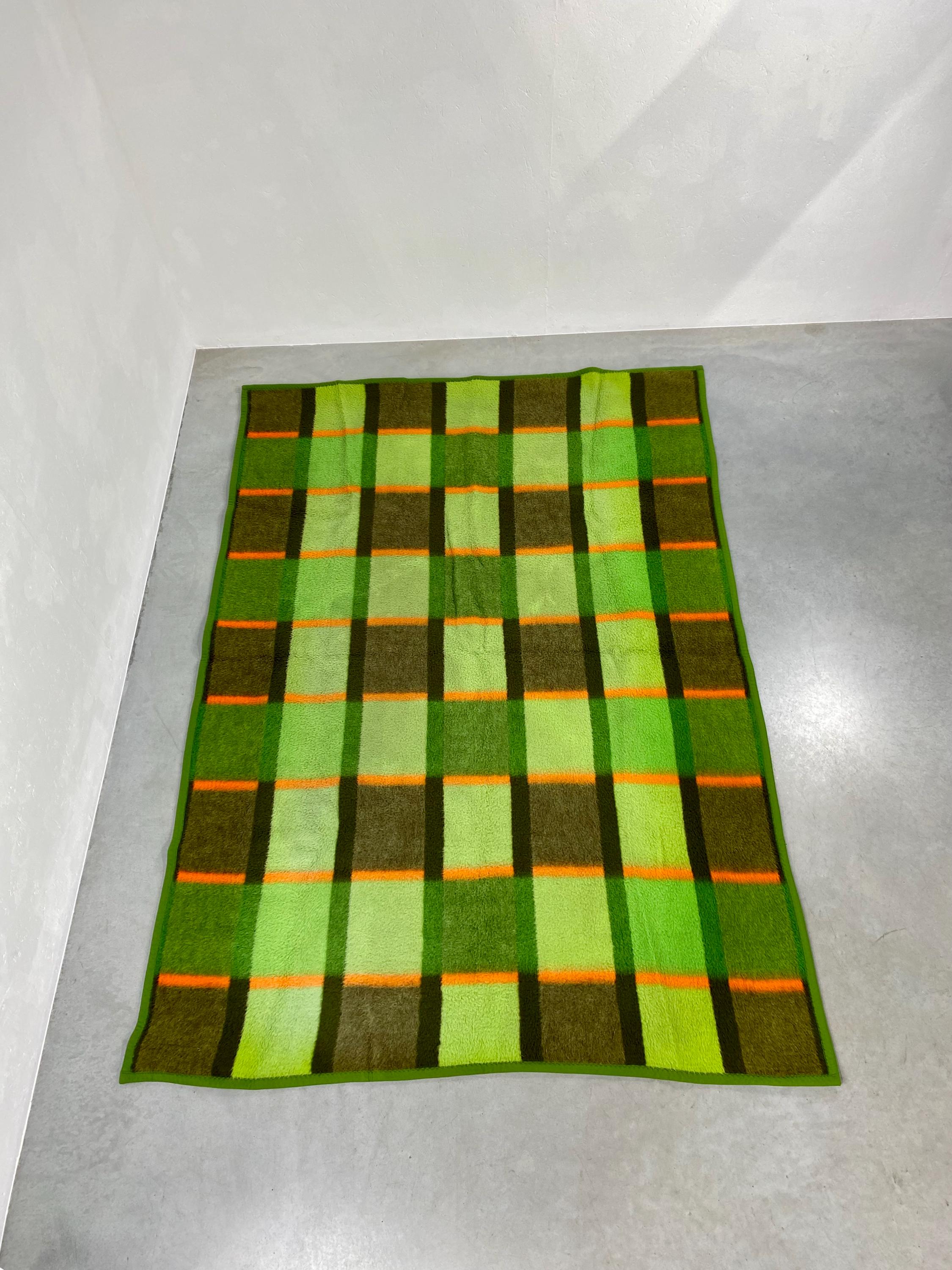Vintage dralon plaid - Retro blanket 70s - 1 person blanket