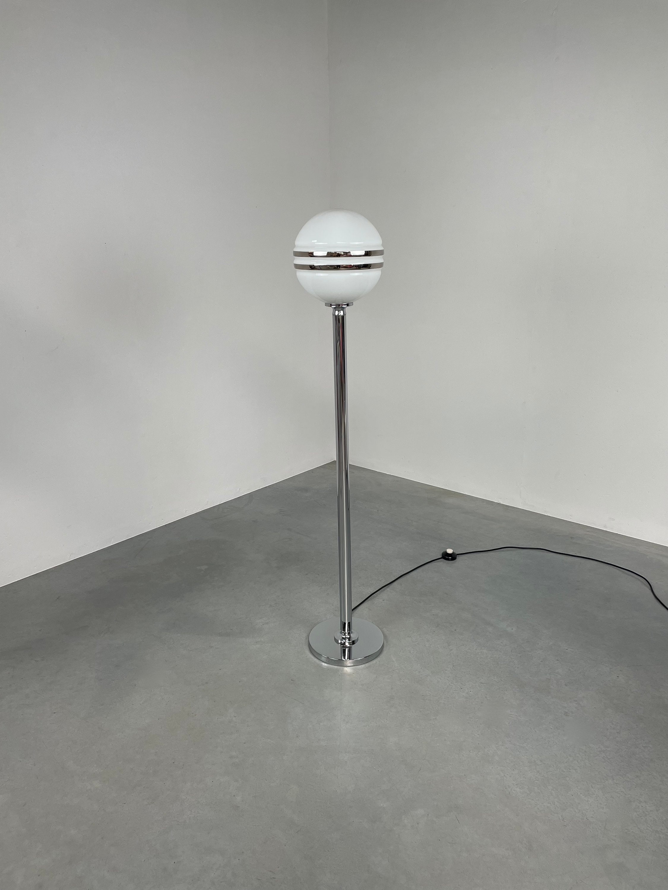 Space age floor lamp - Etsy 日本