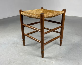 Vintage oak stool with rush seat - farmhouse style - wicker seat - wicker stool rattan stool