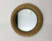 Rattan vintage round mirror - Wicker woven frame - Boho decor - Retro rotan Mid Century