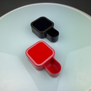 Vintage 1970s plastic design container with lid - Pino Spagnolo for Biesse Italy - red black set