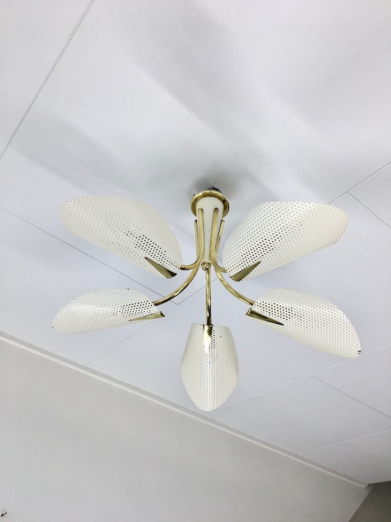 Ceiling fan on sale with sputnik light