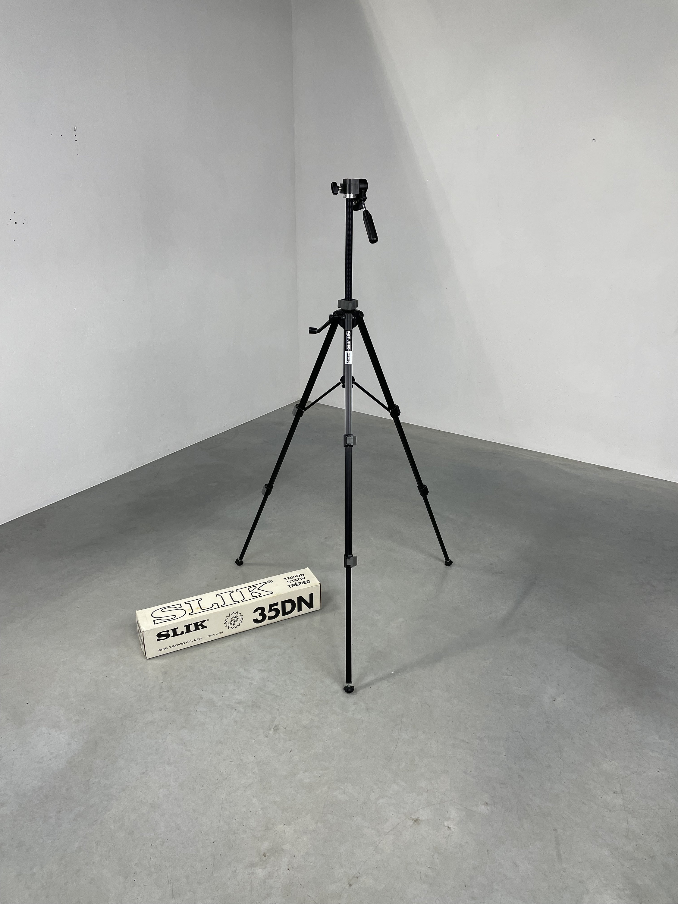 Vintage Slik 35DN Tripod Stativ - Tokyo Japan - Aluminum Photo