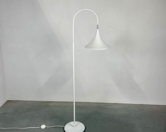 Vintage Hala Zeist trumpet floor lamp -1970s metal light - Dutch design - Hala Zeist Aluminum lighting - mid century white XL