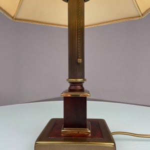 Vintage 60s Herda Verlichting desk light - classic table lamp - wood brass metal - Dutch lighting - Hollywood regency image 4