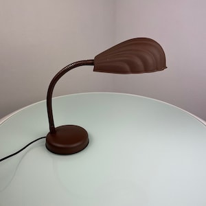 Vintage 70s shell desk light - metal brown retro table lamp