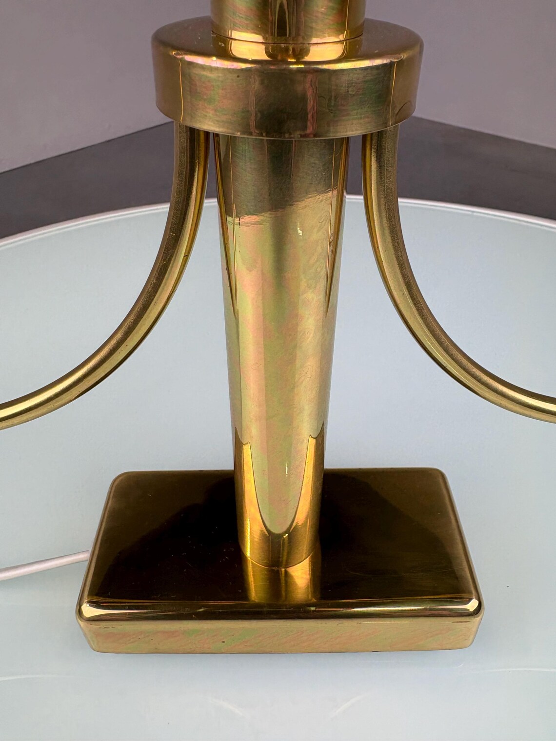 Gnosjo Konstsmide brass table lamp - classic Swedish design - vintage 1970s lighting, photo 4 sur 5