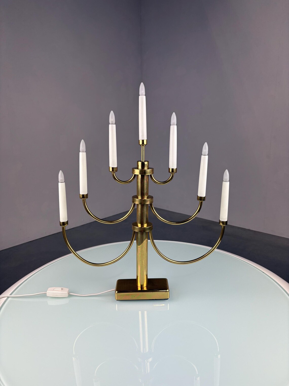 Gnosjo Konstsmide brass table lamp - classic Swedish design - vintage 1970s lighting, photo 1 sur 5