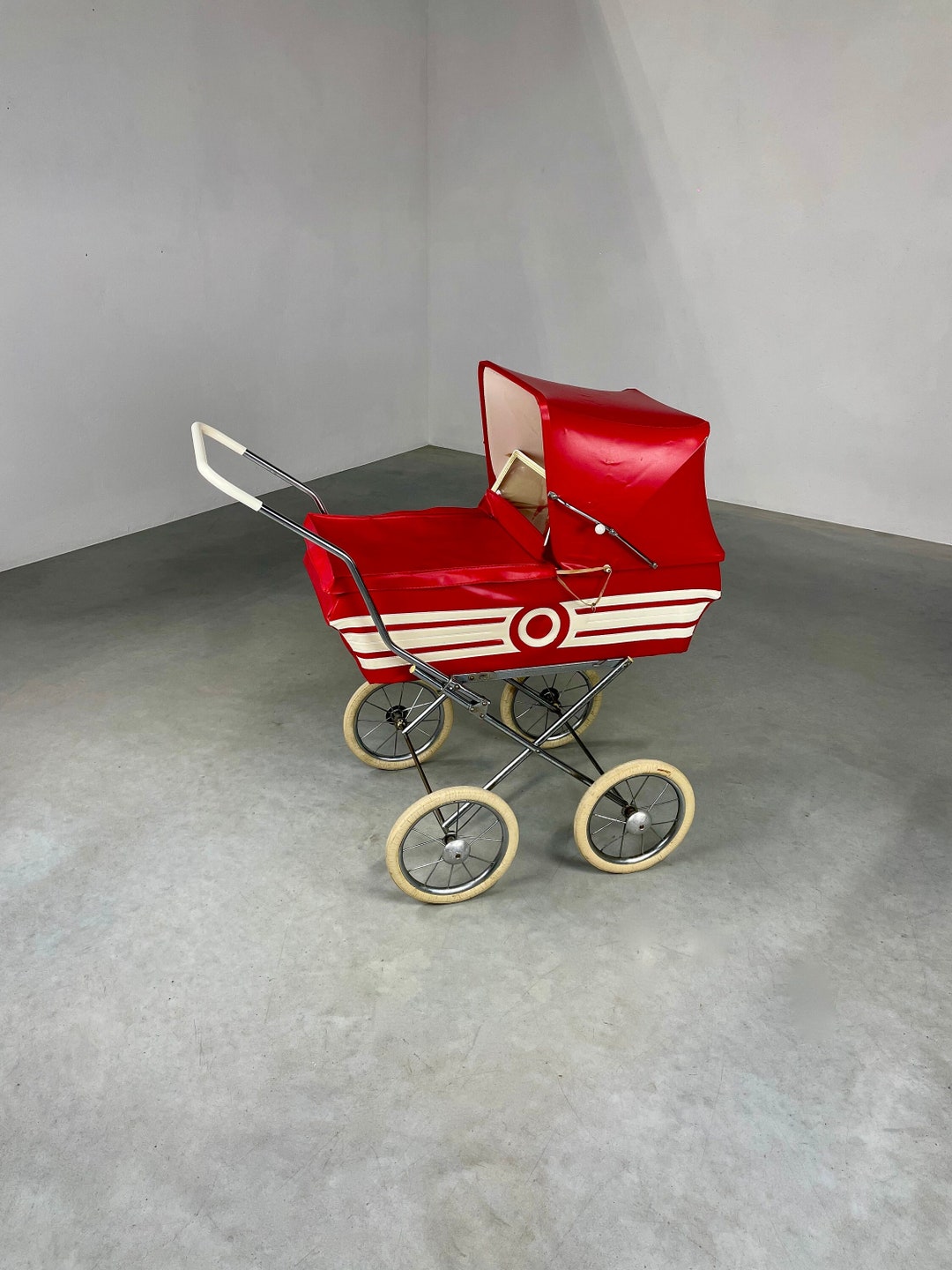 1950年代のヴィンテージドール用ベビーカー - ミッドセンチュリーの高