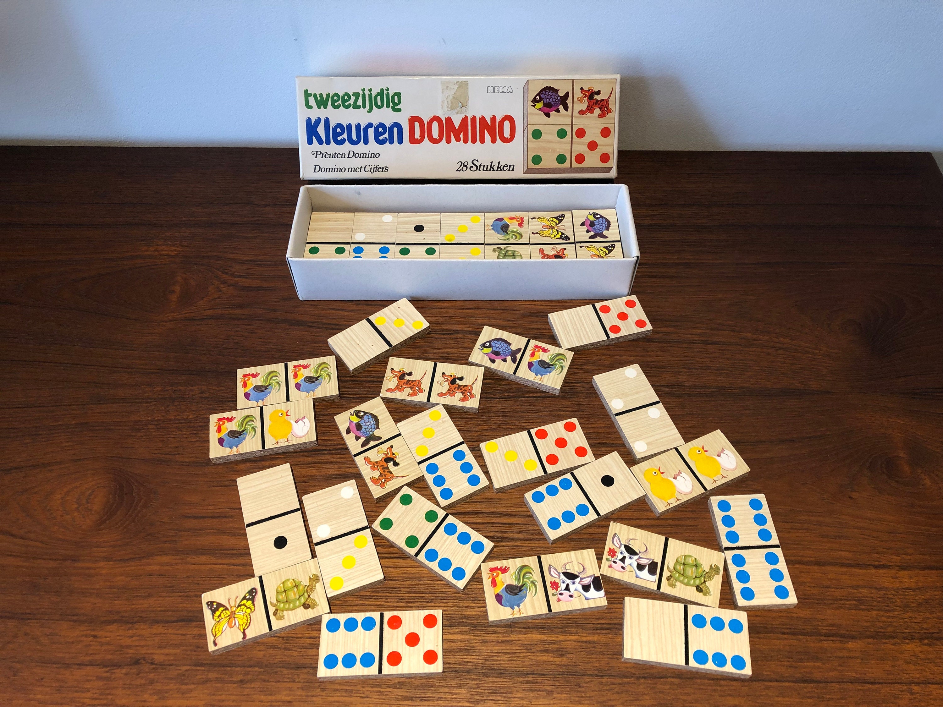 Vintage Domino Game ~ Animals ~ Wooden Domino Pieces ~ Vintage Toy